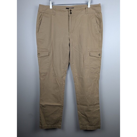American Living Women's Cargo Pants Size 14 Tan Khaki Snap Up Pockets Straight - Picture 1 of 10